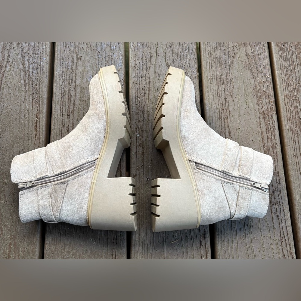 Madden Girl Frost Ankle Boots Size 7 - Picture 5 of 9